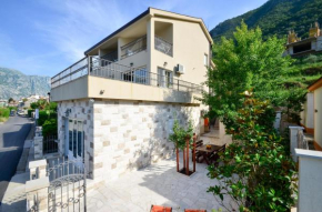  Apartments Ćosović  Котор